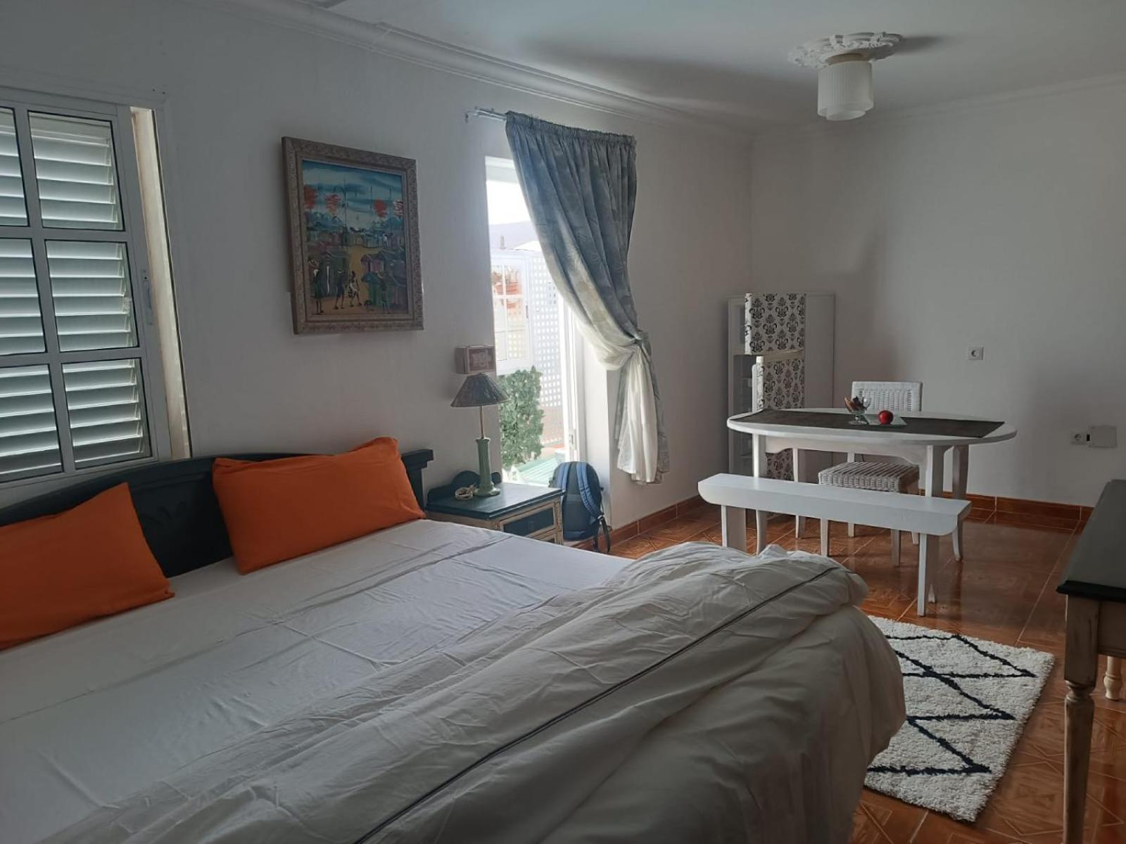Solo Adultos, Las Tuneras Rooms La Oliva Exteriér fotografie