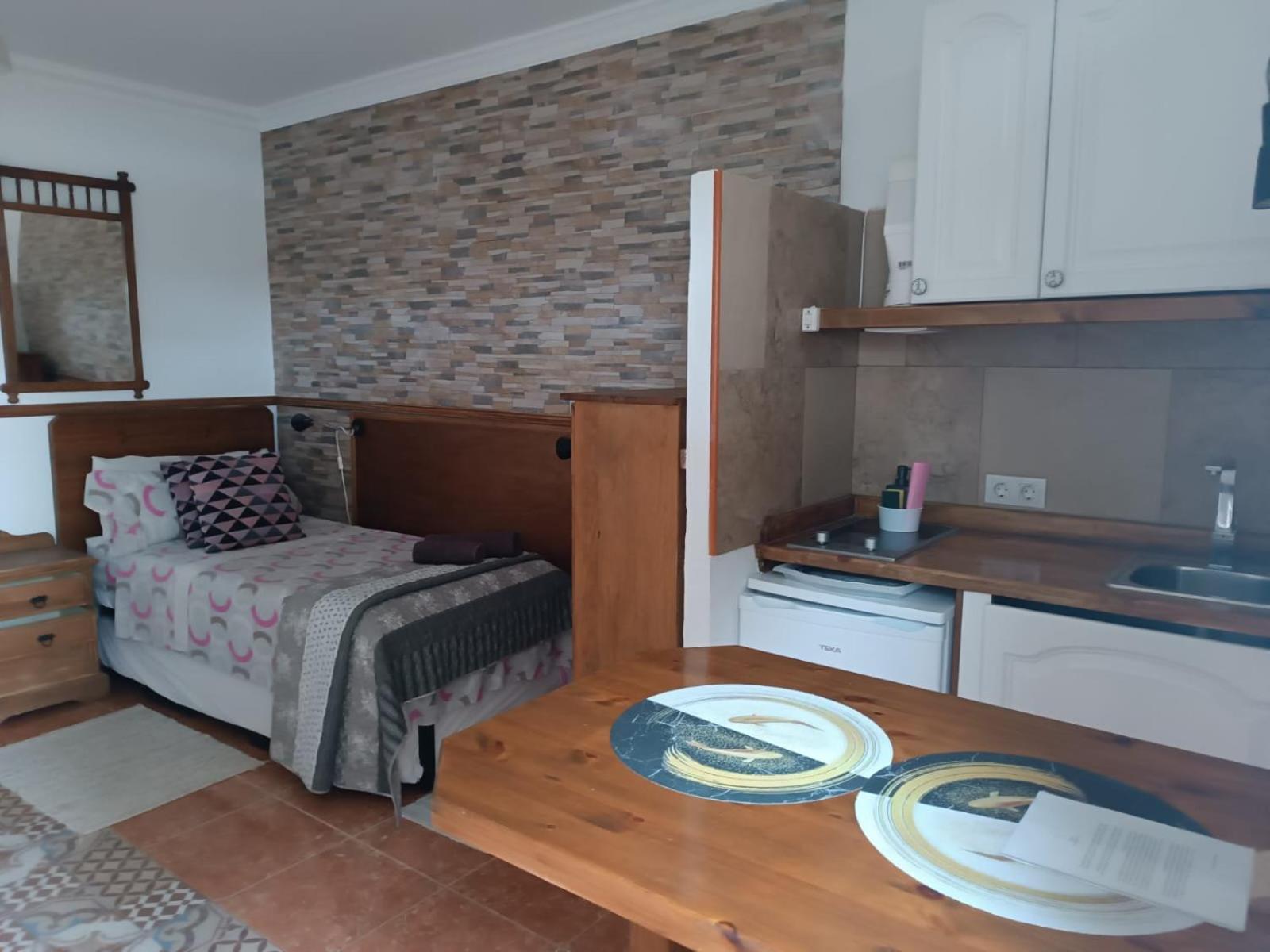 Solo Adultos, Las Tuneras Rooms La Oliva Exteriér fotografie