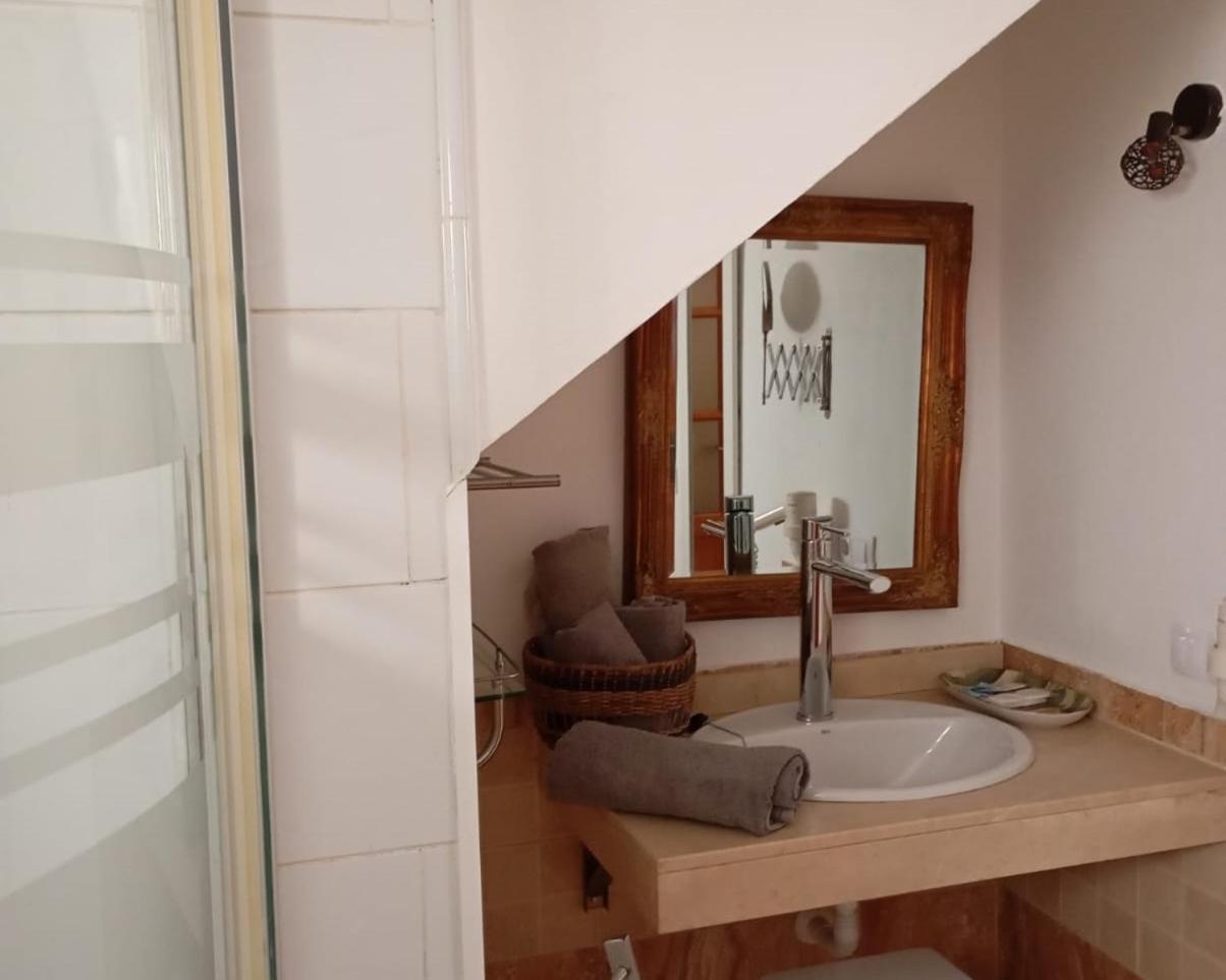 Solo Adultos, Las Tuneras Rooms La Oliva Exteriér fotografie
